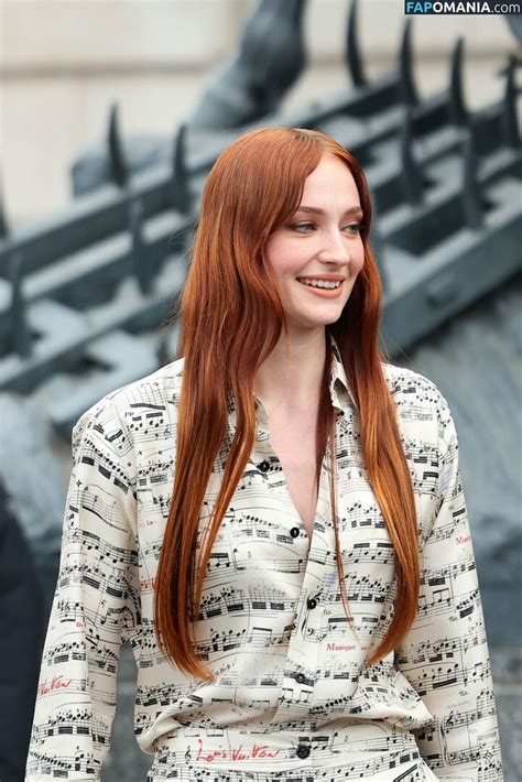 Sophie Turner Nude Leaked (72 Photos)